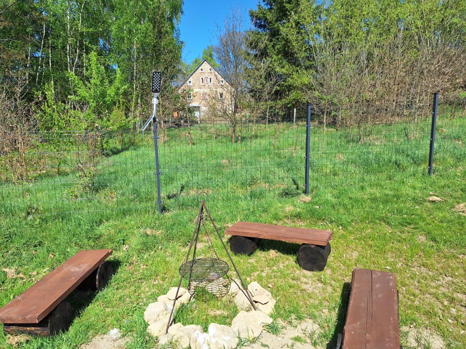 Domek W Gorach Izerskich 4 I 6 Osobowy, Agroturystyka, Zywe Zwierzeta, W Pelni Wyposazone, Plac Zabaw Dla Dzieci, Ognisko Z Kijkami I Rusztem, Ogrzewanie I Klimatyzacja, Latem Basen Mirsk Exterior foto