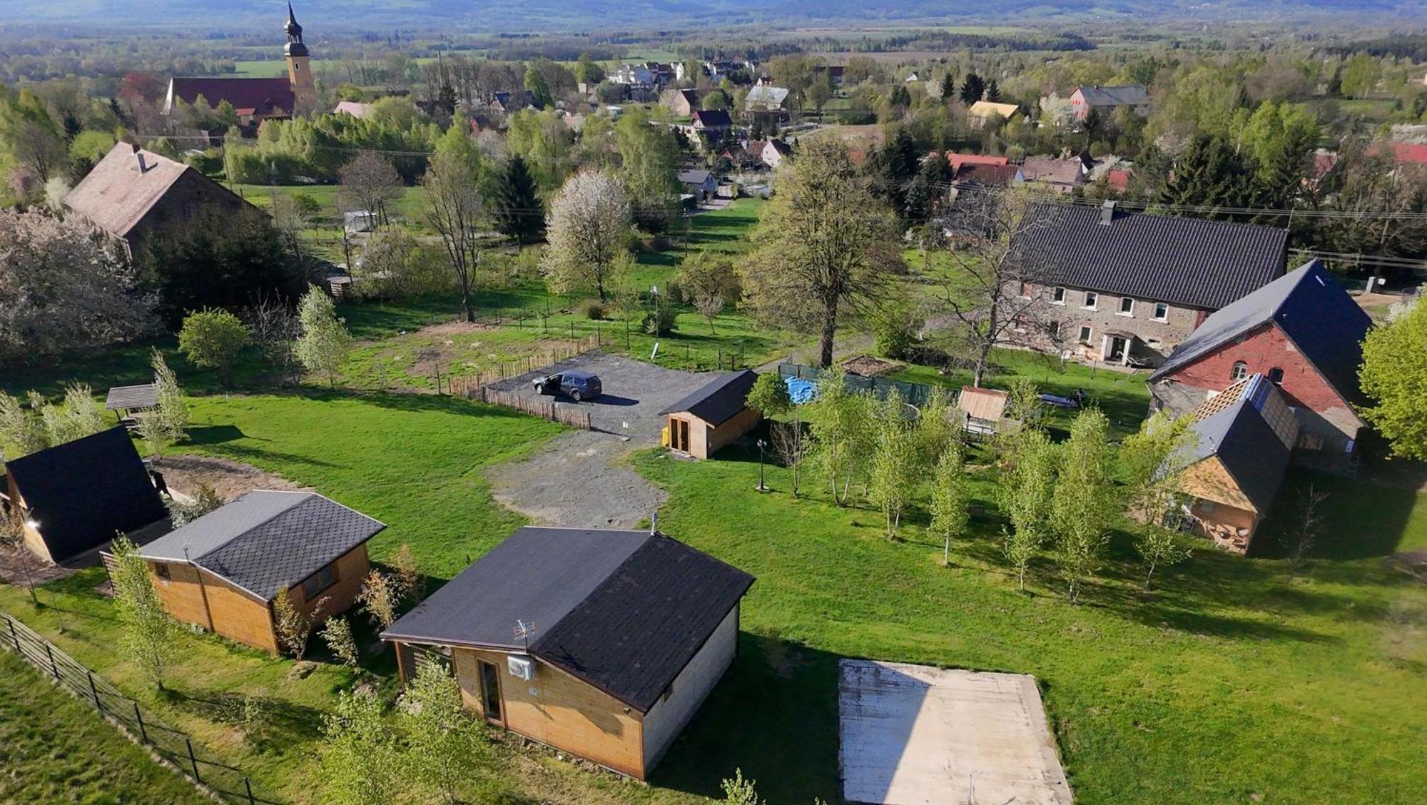 Domek W Gorach Izerskich 4 I 6 Osobowy, Agroturystyka, Zywe Zwierzeta, W Pelni Wyposazone, Plac Zabaw Dla Dzieci, Ognisko Z Kijkami I Rusztem, Ogrzewanie I Klimatyzacja, Latem Basen Mirsk Exterior foto